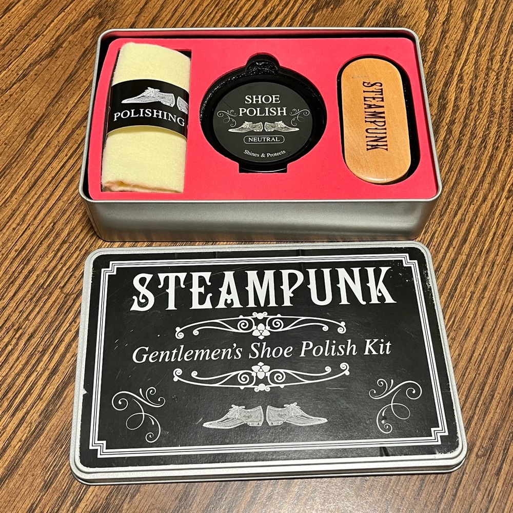 NWOT Steampunk Shoe Shining Kit